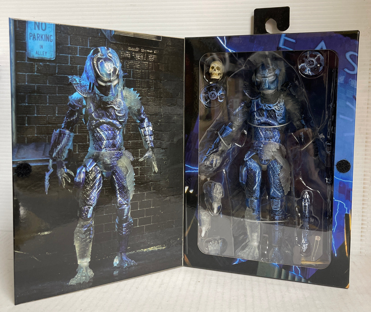 NECA Predator Ultimate City Demon 2020 NECA Convention Exclusive