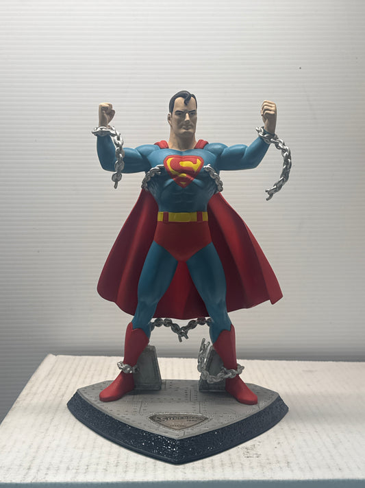 Hallmark DC Comics Super Heroes Superman Man Of Steel Collectible Figurine 1996