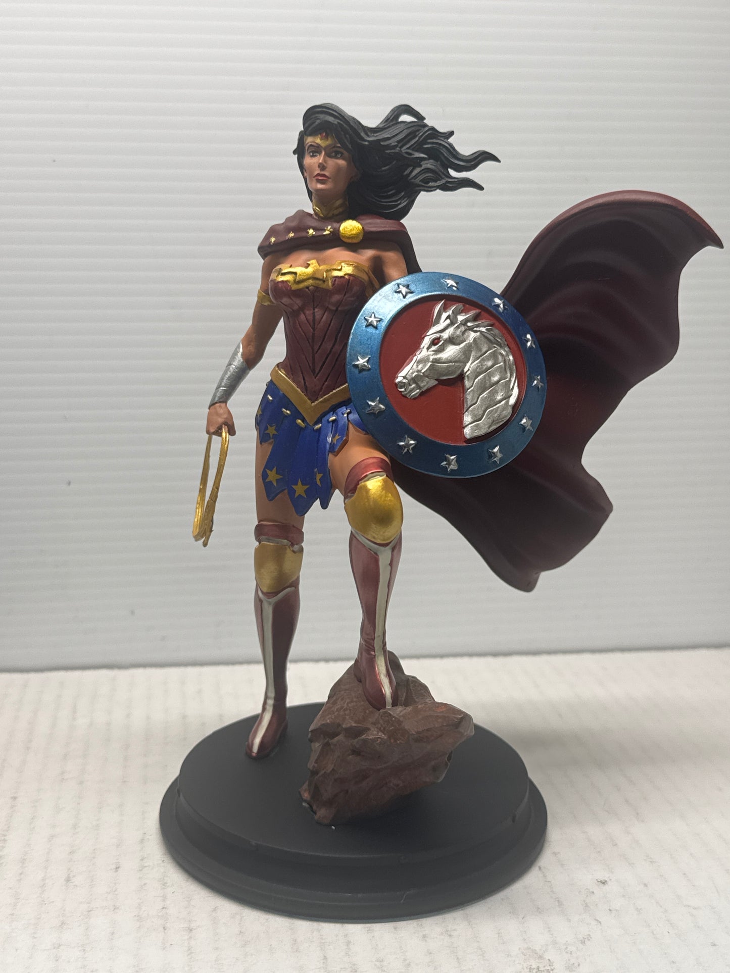 Wonder Woman Collectible Statue Game Stop Exclusive 1946/5004