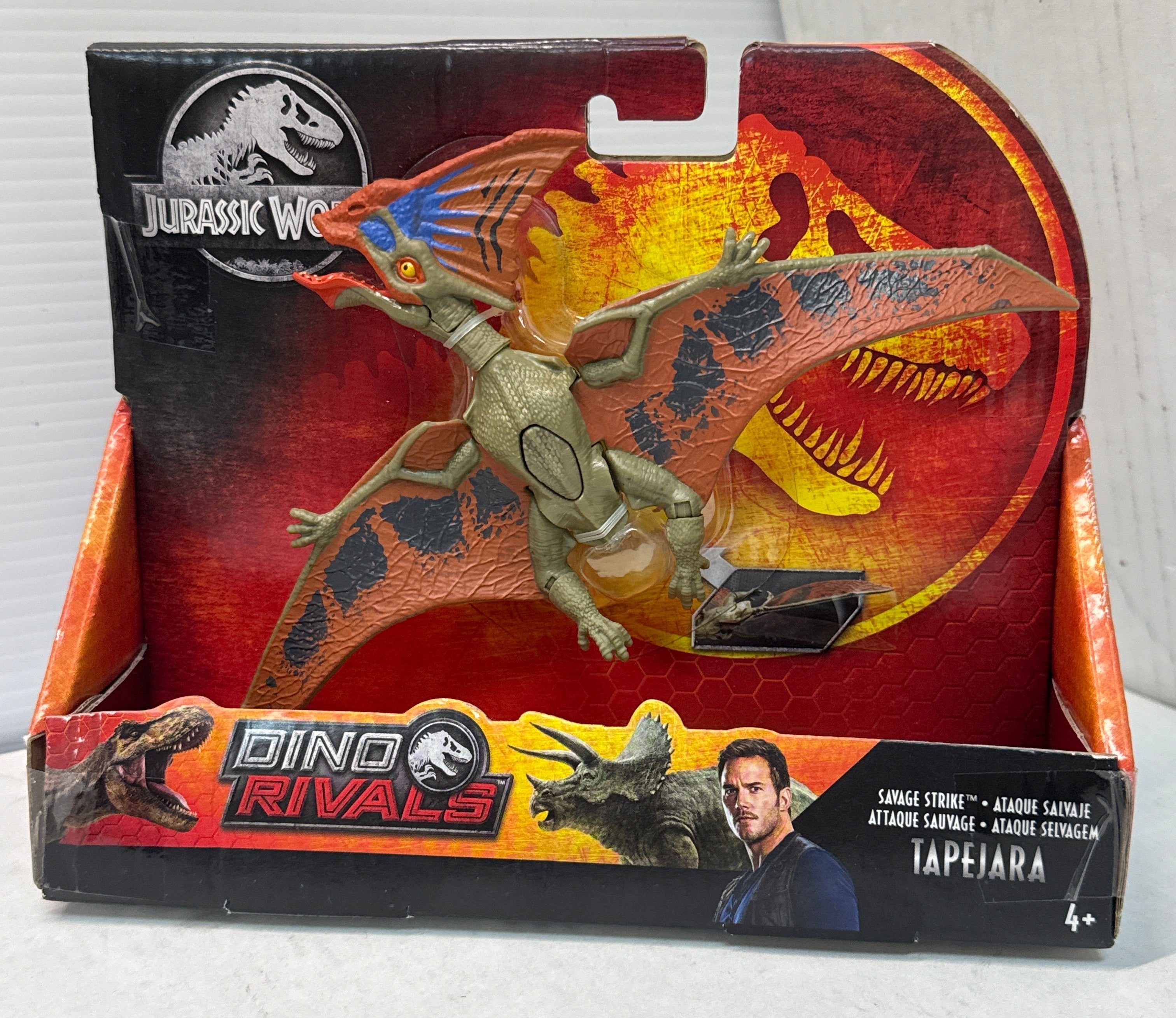 Jurassic World Dino Rivals Savage Strike TAPEJARA – Big Ben's Comix Oasis