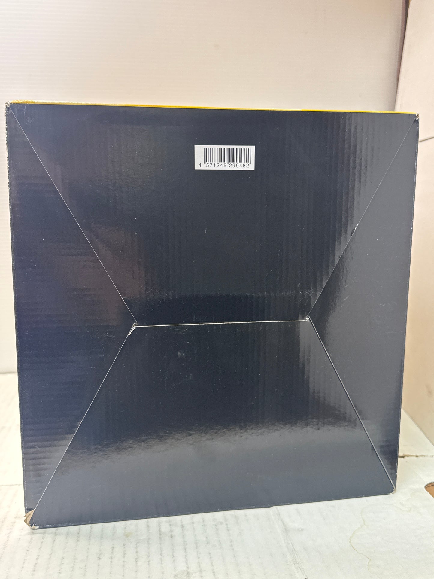 FREEing to Love-Ru Darkness: Golden Darkness (Bare Leg Bunny Version) 1:4 Scale - Sealed