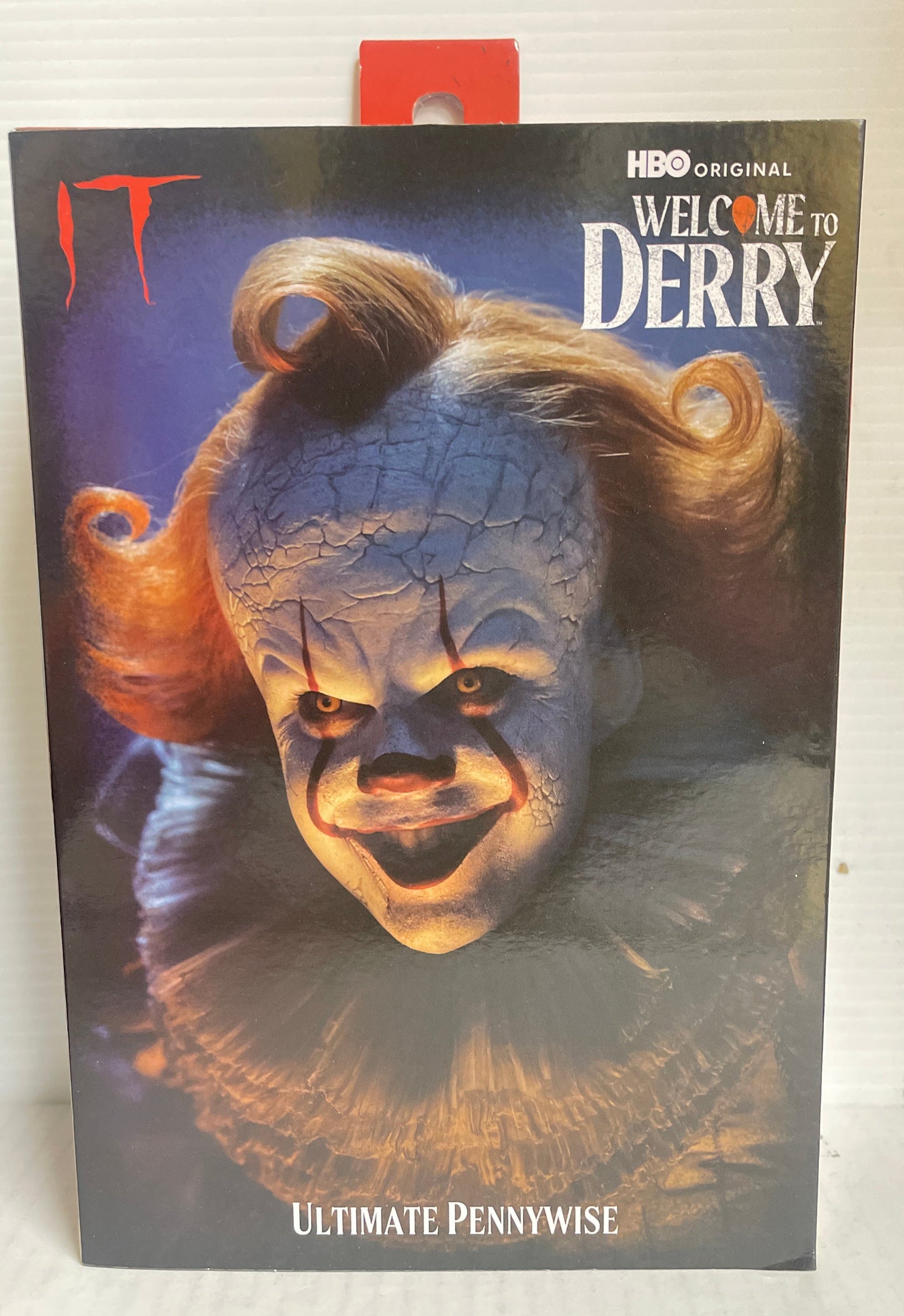 ULTIMATE PENNYWISE IT Welcome to Derry 7" inch Action Figure