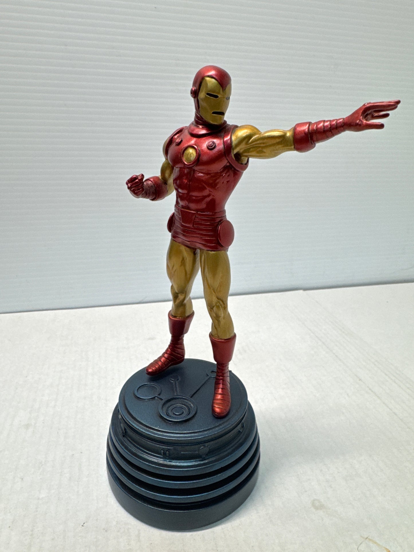 Iron Man Mini Statue Set Classic And Retro 2002 Bowen Designs 1687/5000 NIB