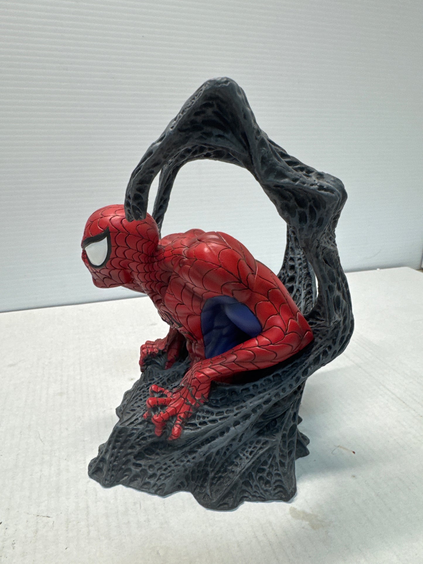 Spiderman Bust Statue 2004 Art Asylum 1285/10,000