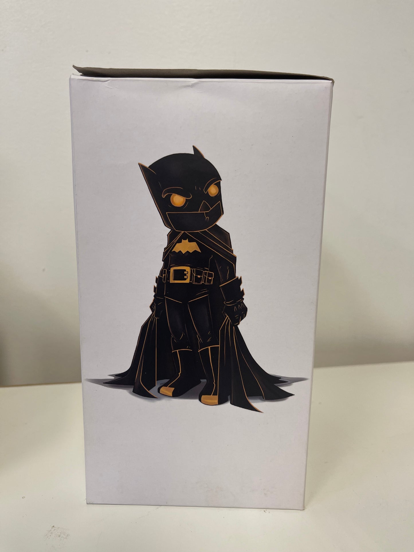 DC Artists Alley: Batman Blue and Gray By Chris Uminga Statue SDCC