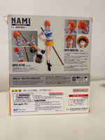 S.H.Figuarts One Piece Nami (Romance Dawn)