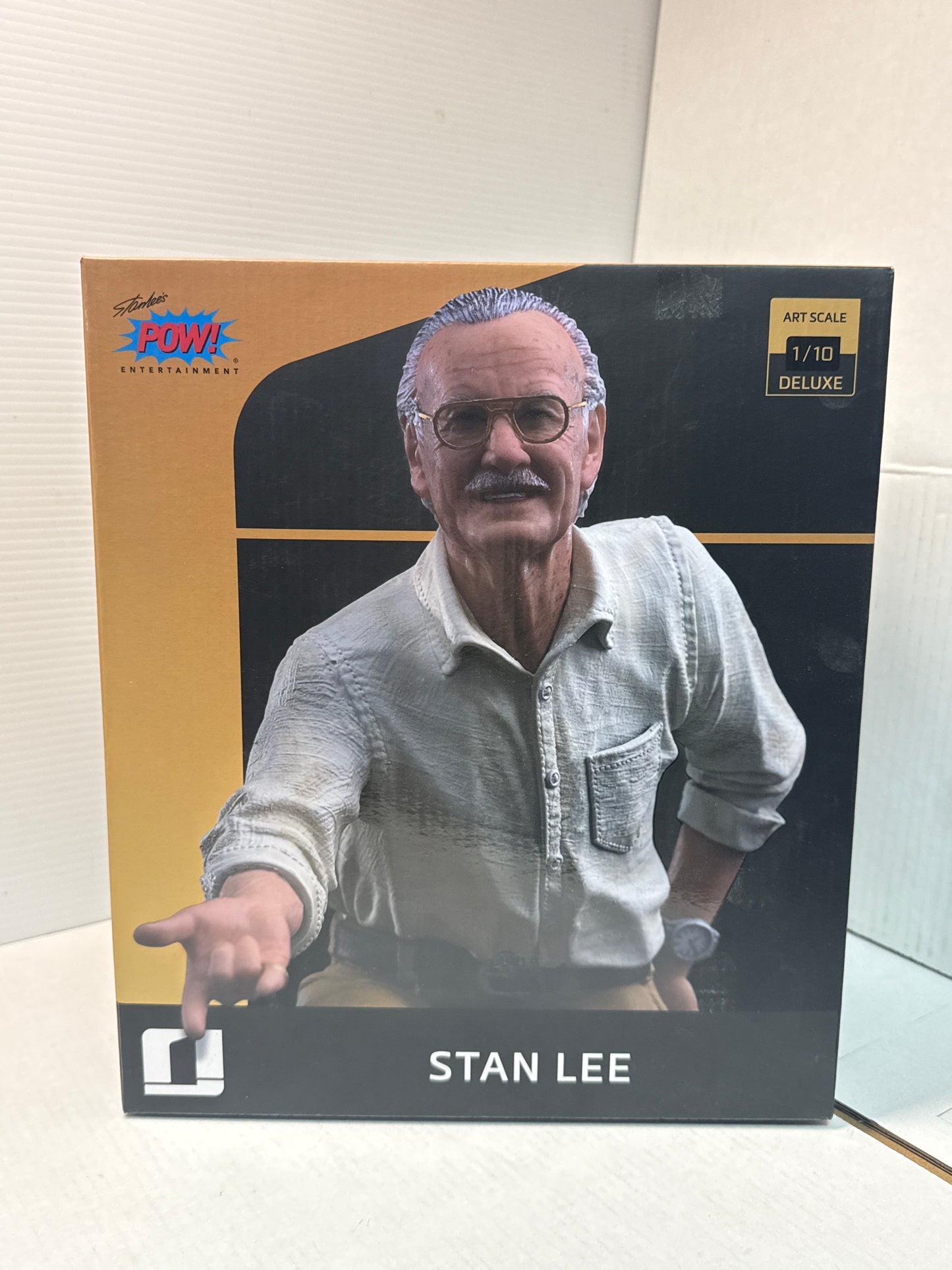 Stan Lee Deluxe 1:10 Scale Statue NIB