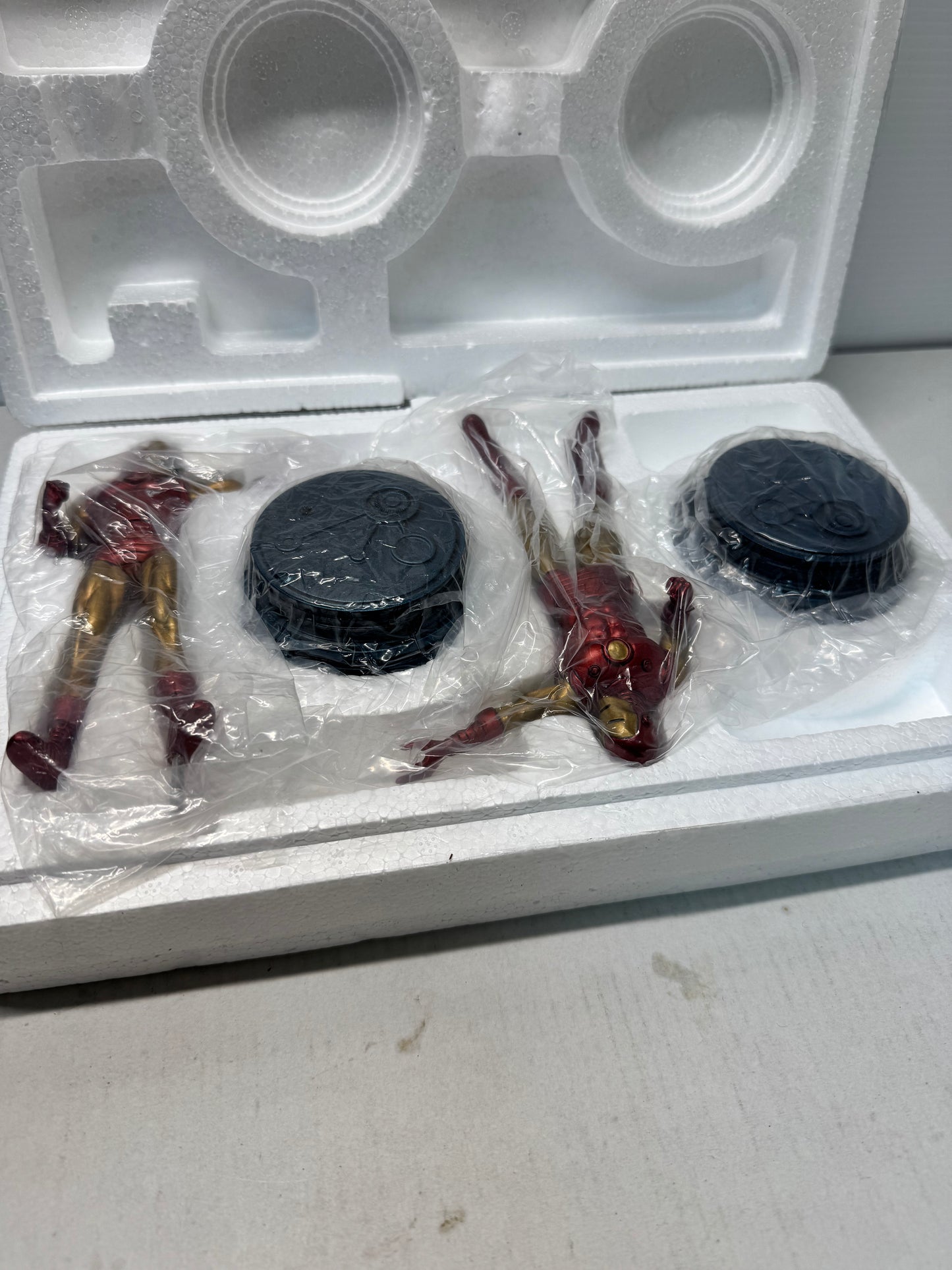 Iron Man Mini Statue Set Classic And Retro 2002 Bowen Designs 1687/5000 NIB