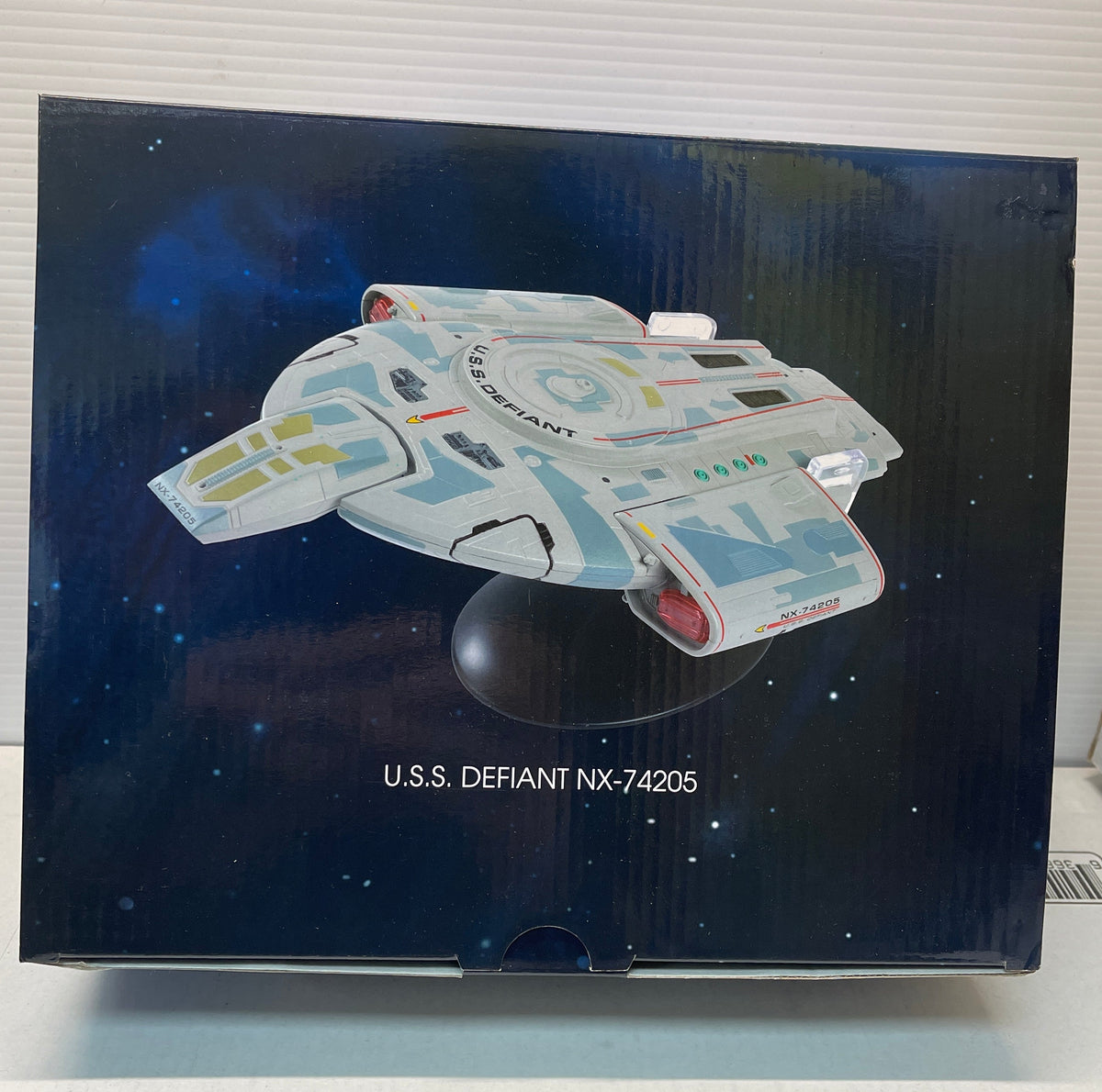 Eaglemoss Star Trek Official Starship Collection USS DEFIANT NX-74205 XL