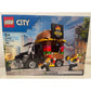LEGO City Burger Truck 60404 original box front