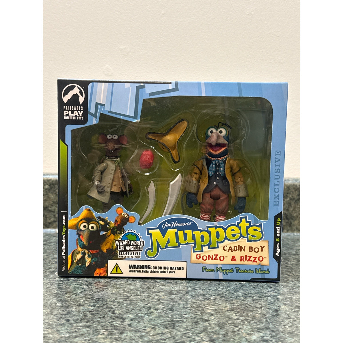 Palisades Cabin Boy Gonzo and Rizzo 2005 Wizard World Los Angeles exclusive package photo 1