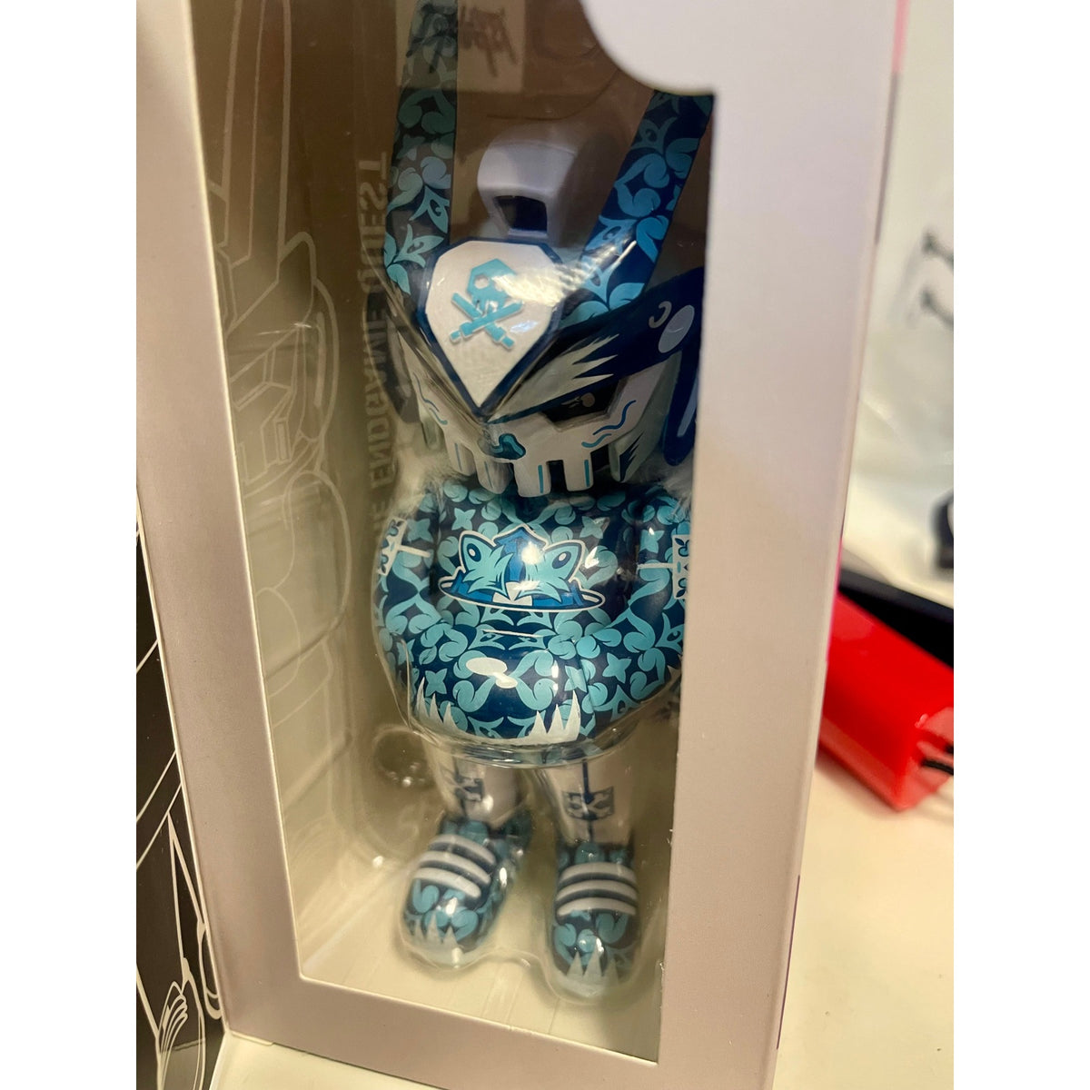 Quiccs x Add Fuel Blue TEQ63 Artist Series 02 Martian Toys actual figure and packaging photo 2