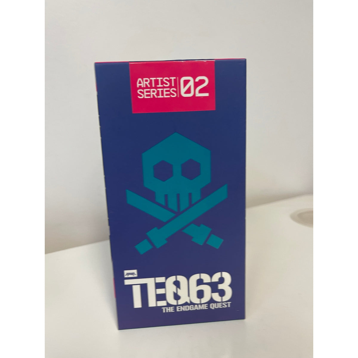 Quiccs x Add Fuel Blue TEQ63 Artist Series 02 Martian Toys actual figure and packaging photo 5