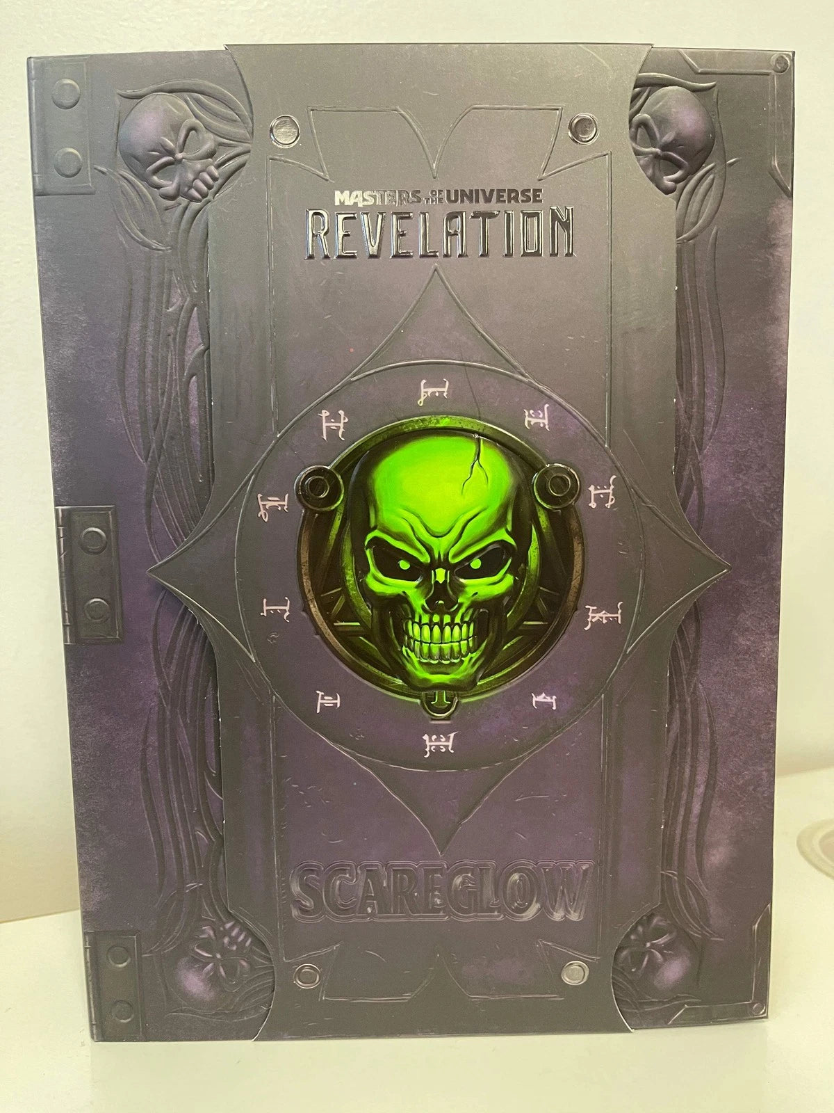 Masters Of The Universe Revelation Scareglow Figure with Original Shipping Box