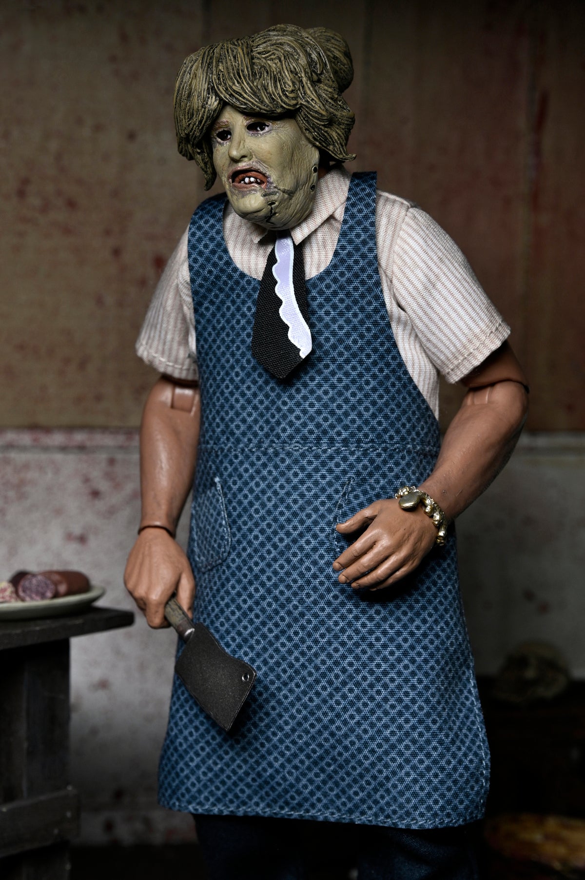 TEXAS CHAINSAW MASSACRE - 8 INCH CLOTHED ACTION FIGURE - LEATHERFACE WITH OLD LADY MASK IN WINDOW BOX