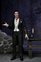 Universal Monsters 7″ Scale Action Figure Ultimate Dracula (Transylvania)