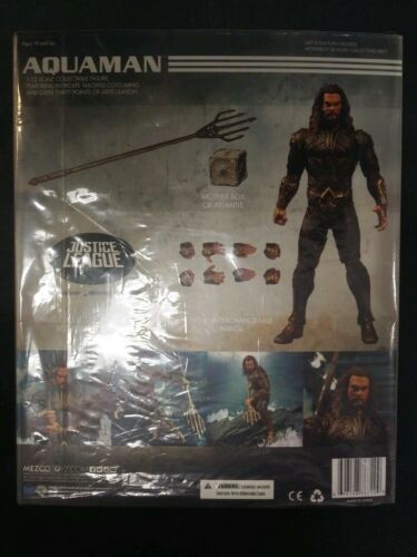 MEZCO TOYZ ONE:12 COLLECTIVE JUSTICE LEAGUE AQUAMAN