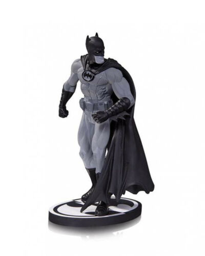 DC Collectibles Batman Black & White Gary Frank Earth One Statue – New in Box
