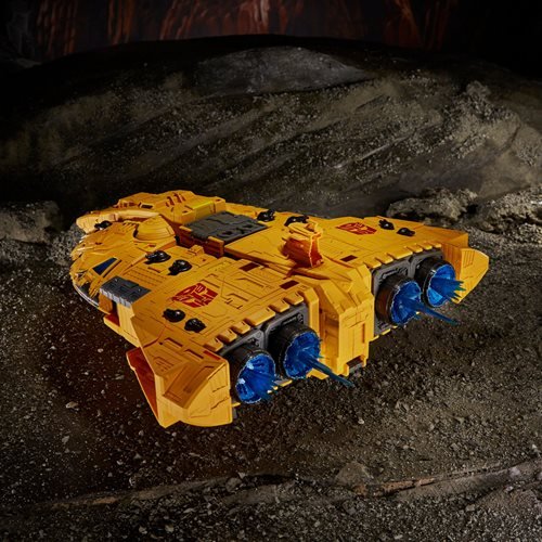 Transformers War for Cybertron Kingdom Titan Autobot Ark