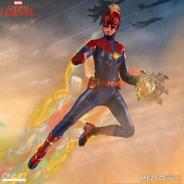 Captain Marvel One:12 Collective figure