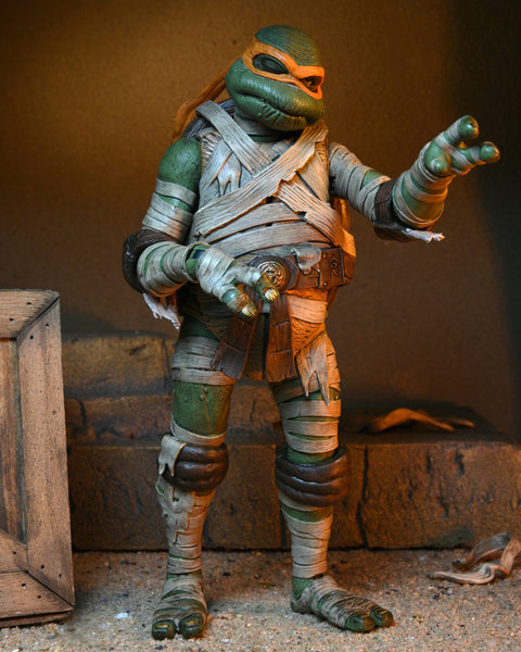 Universal Monsters/Teenage Mutant Ninja Turtles 7” Scale Action Figure Michelangelo as The Mummy