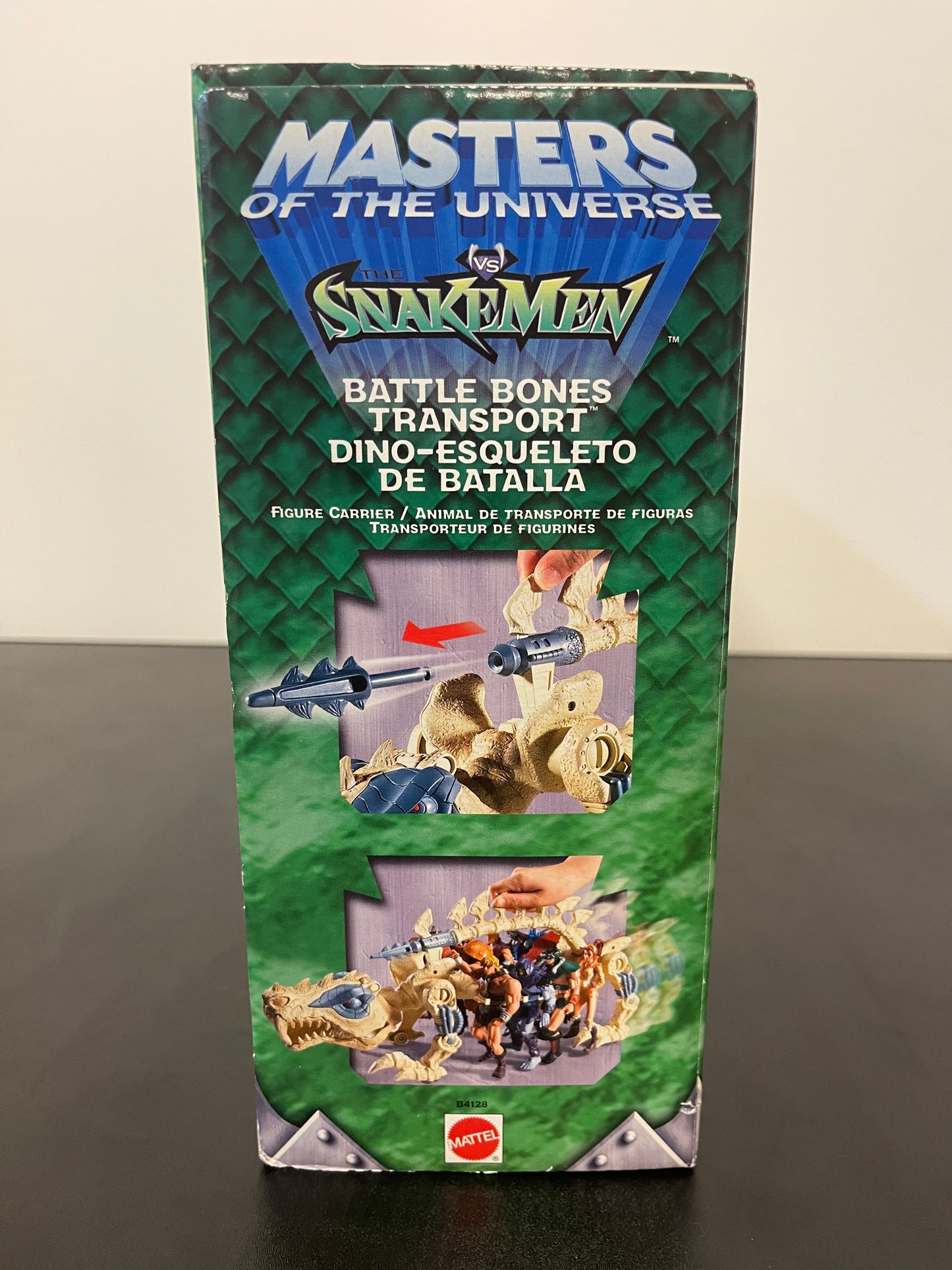 Masters Of The Universe Vs The Snake Men Battle Bones Transport 2003