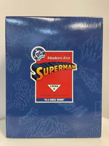 DC Superheroes Modern Collection 96 Superman "In A Single Bound" Statue